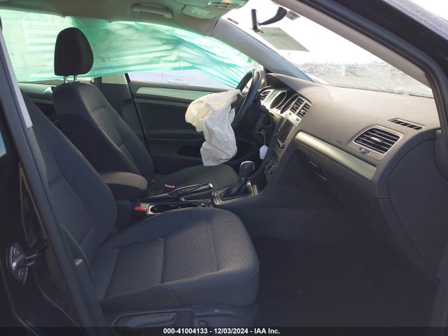 3VW217AU2HM006145 Volkswagen Golf Tsi S 4-door