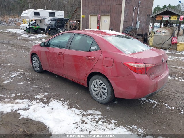 Toyota COROLLA LE 2018 2T1BURHE1JC992299 Image 3