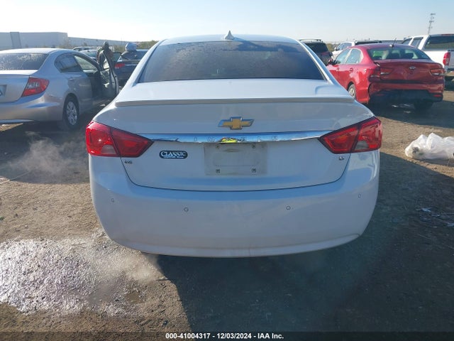 Chevrolet IMPALA 1LT 2017 2G1105S37H9181732 Image 16