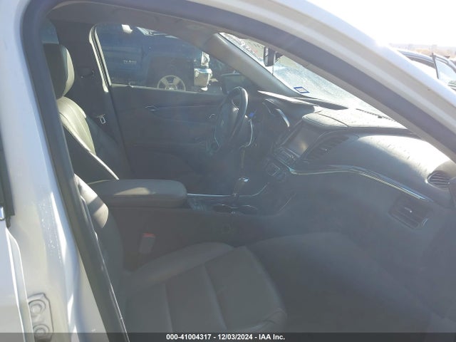 Chevrolet IMPALA 1LT 2017 2G1105S37H9181732 Image 5
