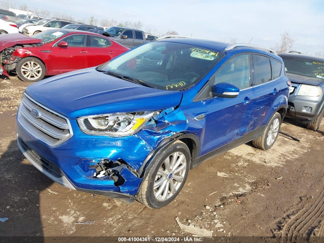 Ford Escape Titanium 2017 1FMCU0J94HUB76807 Image 2