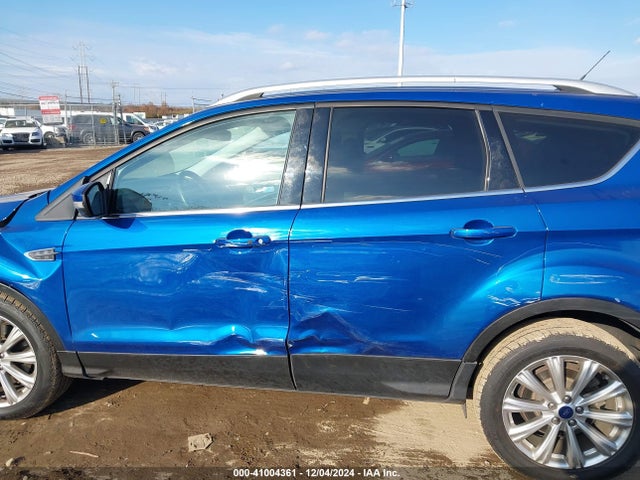 Ford Escape Titanium 2017 1FMCU0J94HUB76807 Image 6