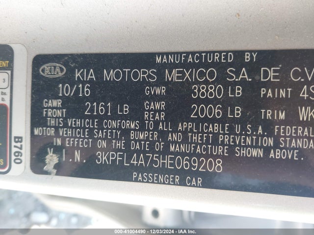 KIA FORTE LX 2017 3KPFL4A75HE069208 Image 9