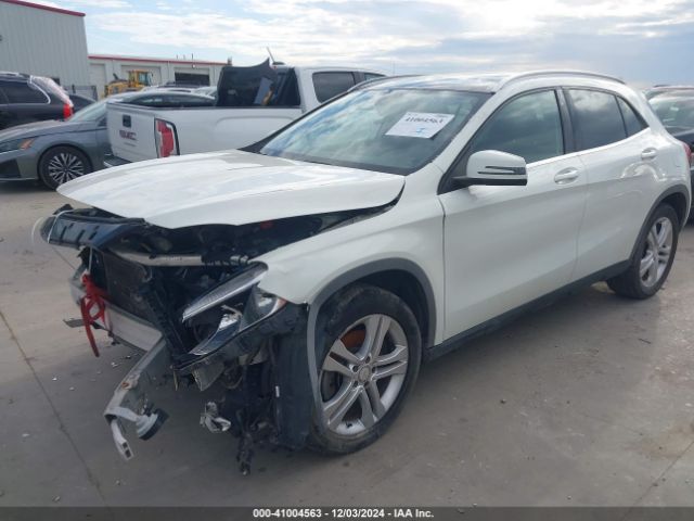 WDCTG4GB5FJ070498 Mercedes-Benz Gla 250 4matic