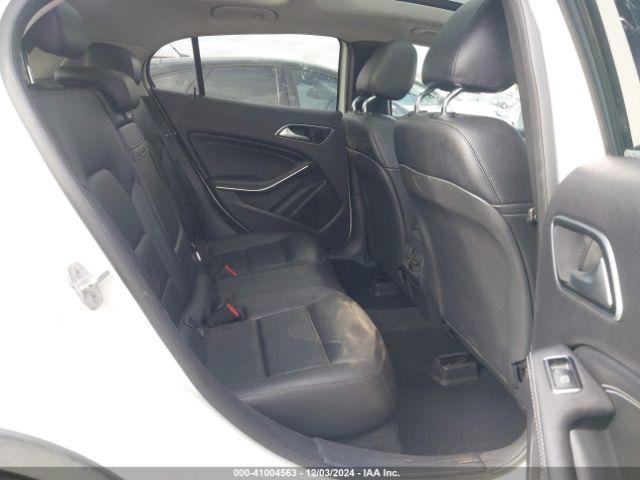 WDCTG4GB5FJ070498 Mercedes-Benz Gla 250 4matic