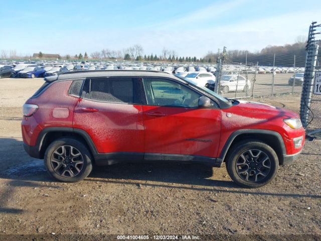 3C4NJDDB5KT627630 Jeep Compass Trailhawk 4x4