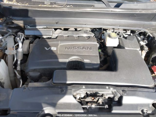 5N1DR2MM8HC689940 Nissan Pathfinder Sv