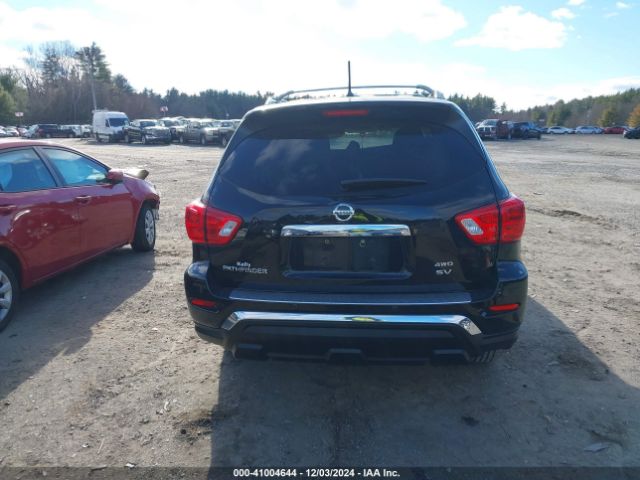 5N1DR2MM8HC689940 Nissan Pathfinder Sv