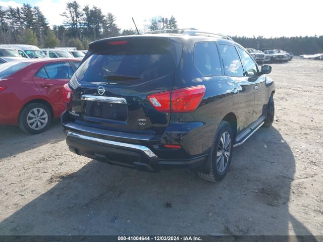 5N1DR2MM8HC689940 Nissan Pathfinder Sv