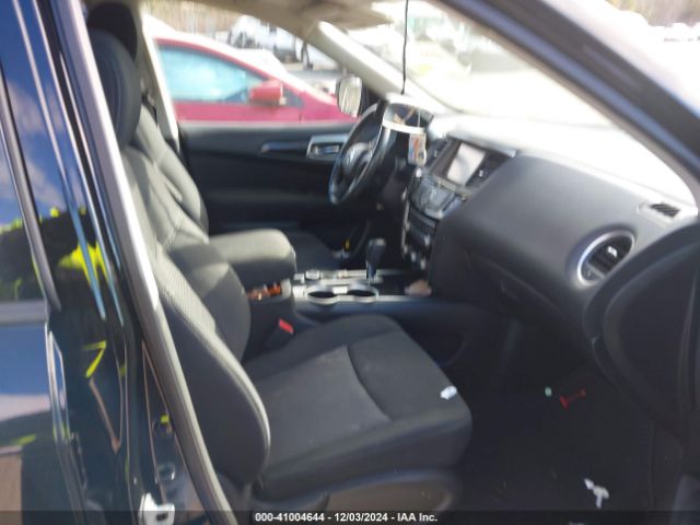 5N1DR2MM8HC689940 Nissan Pathfinder Sv
