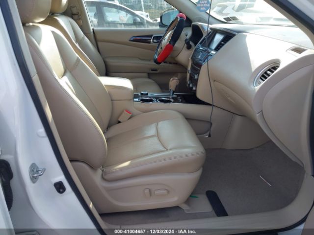5N1AR2MM3EC725130 Nissan Pathfinder Platinum