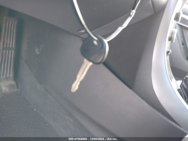 KMHDH4AEXFU299327 Hyundai ELANTRA SE