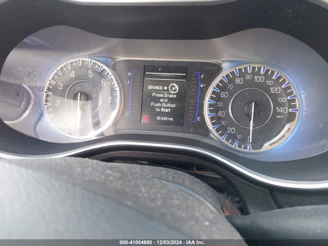 Chrysler 200 Limited 2015 1C3CCCAB0FN583742 Image 7