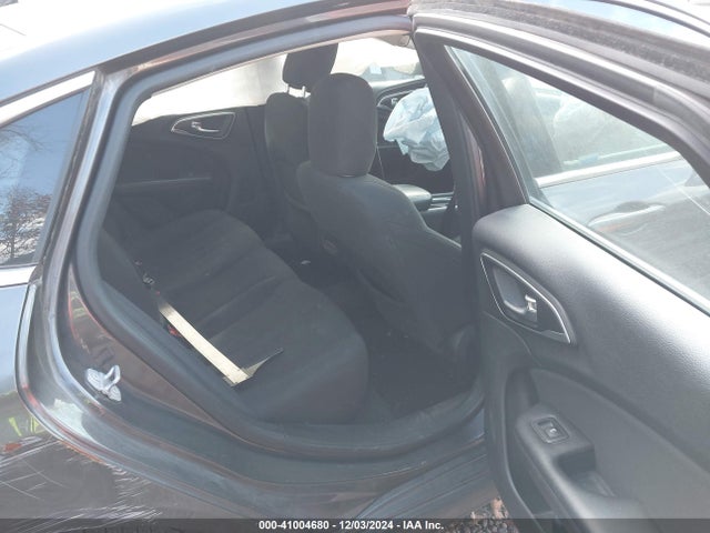 Chrysler 200 Limited 2015 1C3CCCAB0FN583742 Image 8