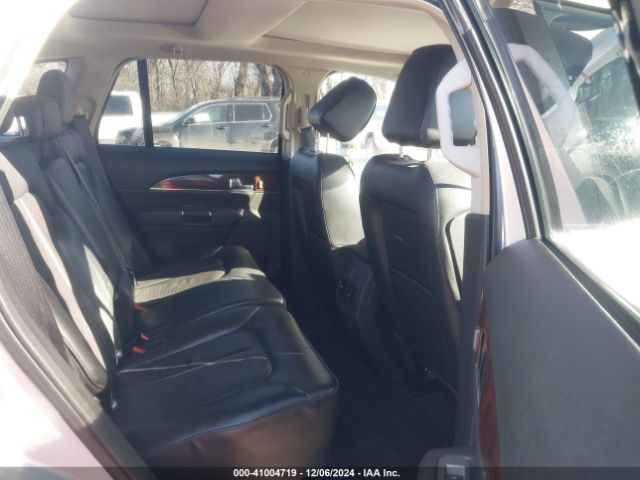 2LMDJ8JK2EBL14672 Lincoln MKX