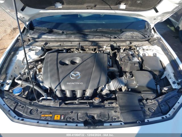 JM1BPACL1M1318242 Mazda MAZDA3