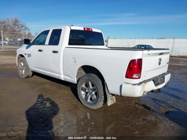 1C6RR7FT5KS626746 RAM 1500 Classic Express  4x4 6'4 Box