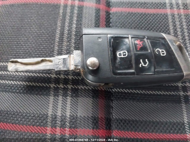 3VW4T7AU4FM098195 Volkswagen Golf Gti 2.0t S 4-door