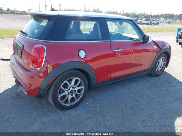 WMWXP7C58F2A41239 Mini Hardtop Cooper S