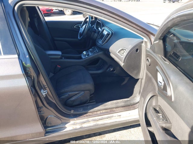 1C3CCCAG5GN117771 Chrysler 200 Limited