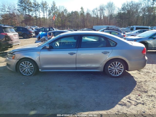 1VWAP7A30EC008863 Volkswagen Passat 2.5l S