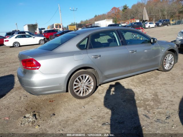 1VWAP7A30EC008863 Volkswagen Passat 2.5l S