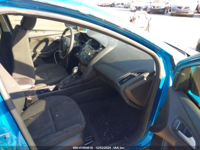 1FADP3K22GL391356 Ford FOCUS SE