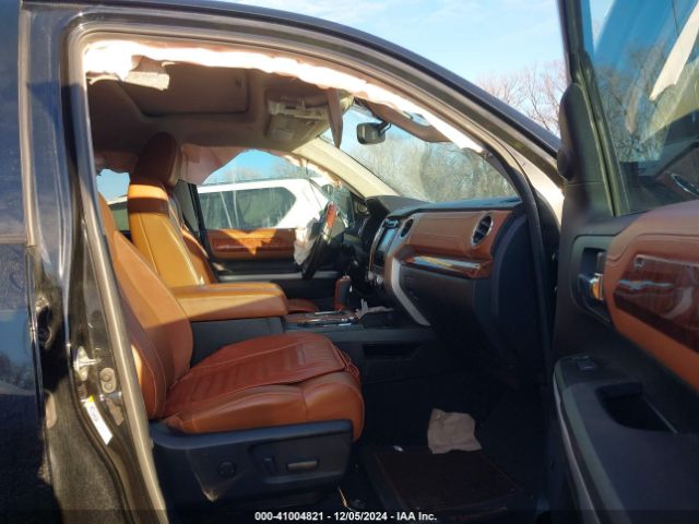 5TFAY5F16KX813654 Toyota Tundra 1794 5.7l V8