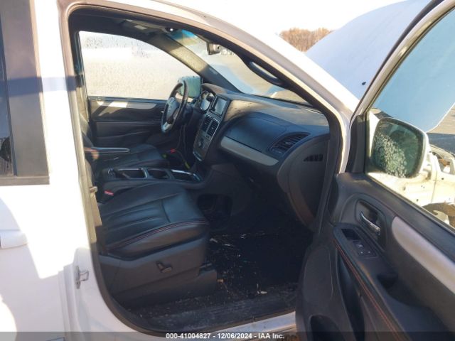 2C4RDGEG0HR773045 Dodge Grand Caravan Gt