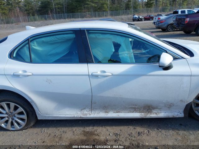 4T1C11AK7LU393696 Toyota CAMRY LE