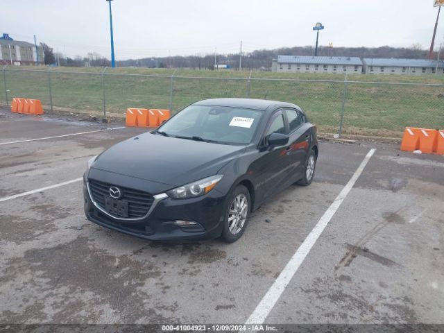 2018 MAZDA MAZDA3 3MZBN1K76JM211189 Photo 1