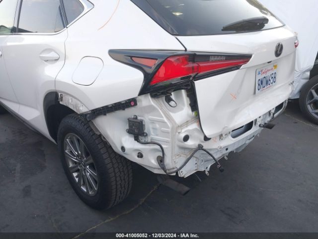 JTJYARBZ1K2158027 Lexus NX 300