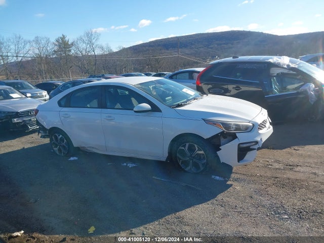 KIA Forte Lxs 2019 3KPF24AD6KE116505 Image 13