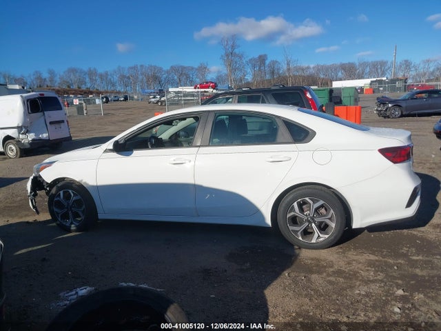 KIA Forte Lxs 2019 3KPF24AD6KE116505 Image 14