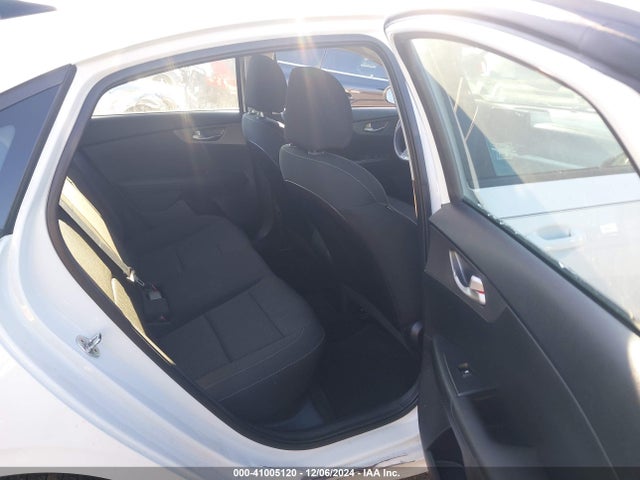 KIA Forte Lxs 2019 3KPF24AD6KE116505 Image 8