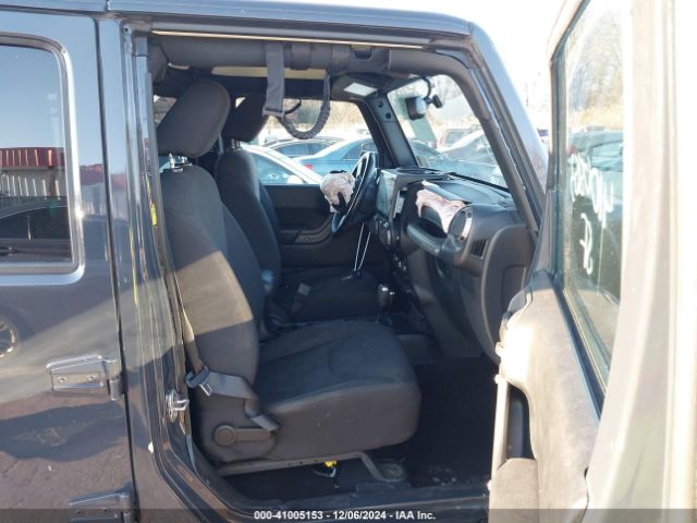 1C4BJWDG5JL804522 Jeep Wrangler Jk Unlimited Sport S 4x4