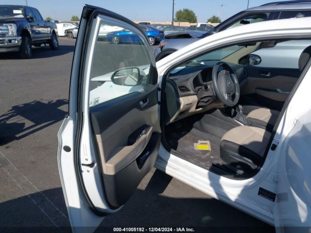 3KPC24A67LE096383 Hyundai ACCENT SE