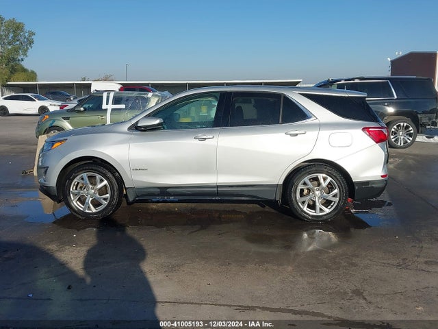 Chevrolet EQUINOX LT 2018 2GNAXKEXXJ6227391 Image 14