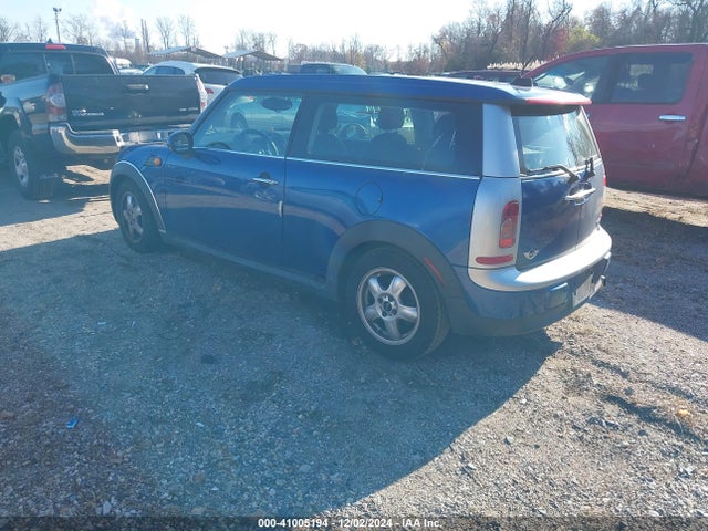 2009 MINI COOPER CLUBMAN WMWML33599TN68581 Photo 2