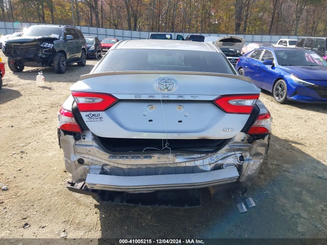 Toyota CAMRY SE 2018 4T1B11HKXJU632138 Image 17