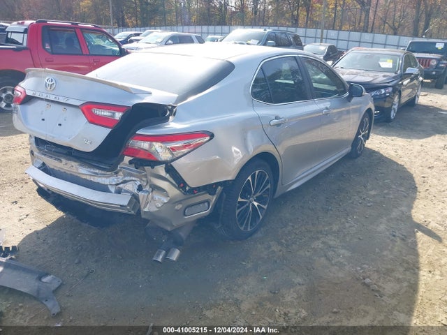 Toyota CAMRY SE 2018 4T1B11HKXJU632138 Image 4