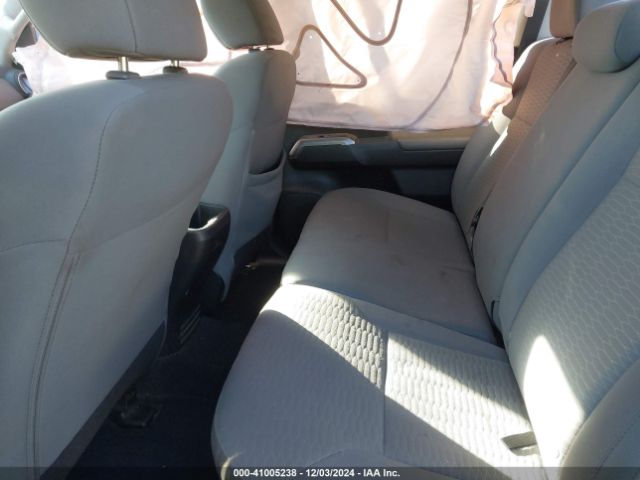 5TFCZ5AN3HX118752 Toyota Tacoma Sr5 V6