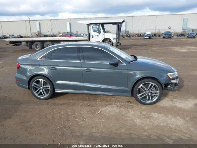 WAUJEGFF3K1026516 Audi A3 45 Premium