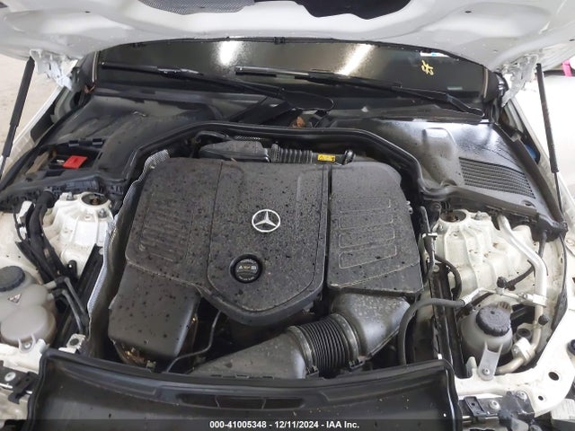 W1KAF4HB8NR061119 Mercedes-Benz C 300 4matic