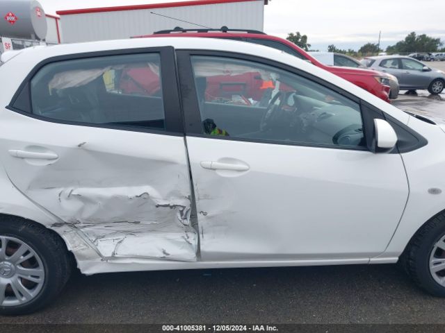 JM1DE1KZ8E0186155 Mazda Mazda2 Sport