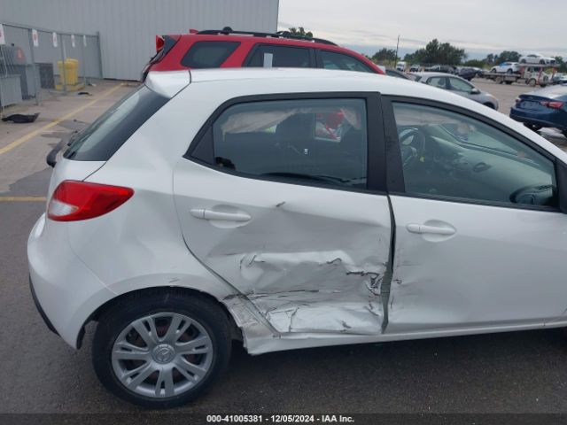 JM1DE1KZ8E0186155 Mazda Mazda2 Sport