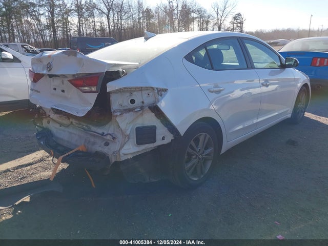 Hyundai Elantra Value Edition 2018 5NPD84LF5JH306262 Image 4