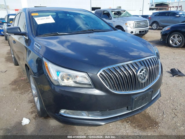 1G4GB5G30GF176121 Buick Lacrosse Leather