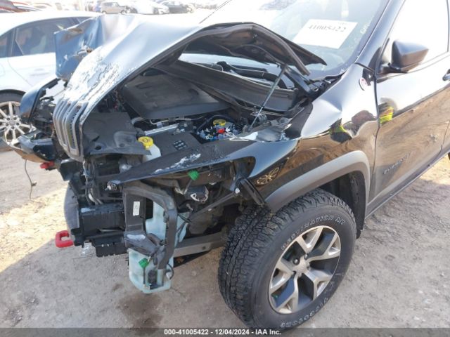 1C4PJMBX0JD598470 Jeep Cherokee Trailhawk 4x4
