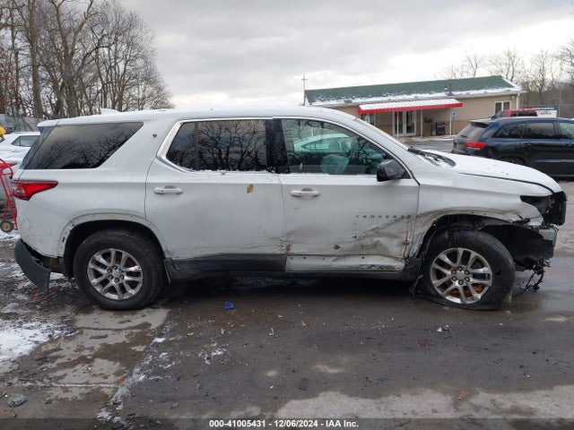 1GNEVFKW8KJ147120 Chevrolet Traverse Ls